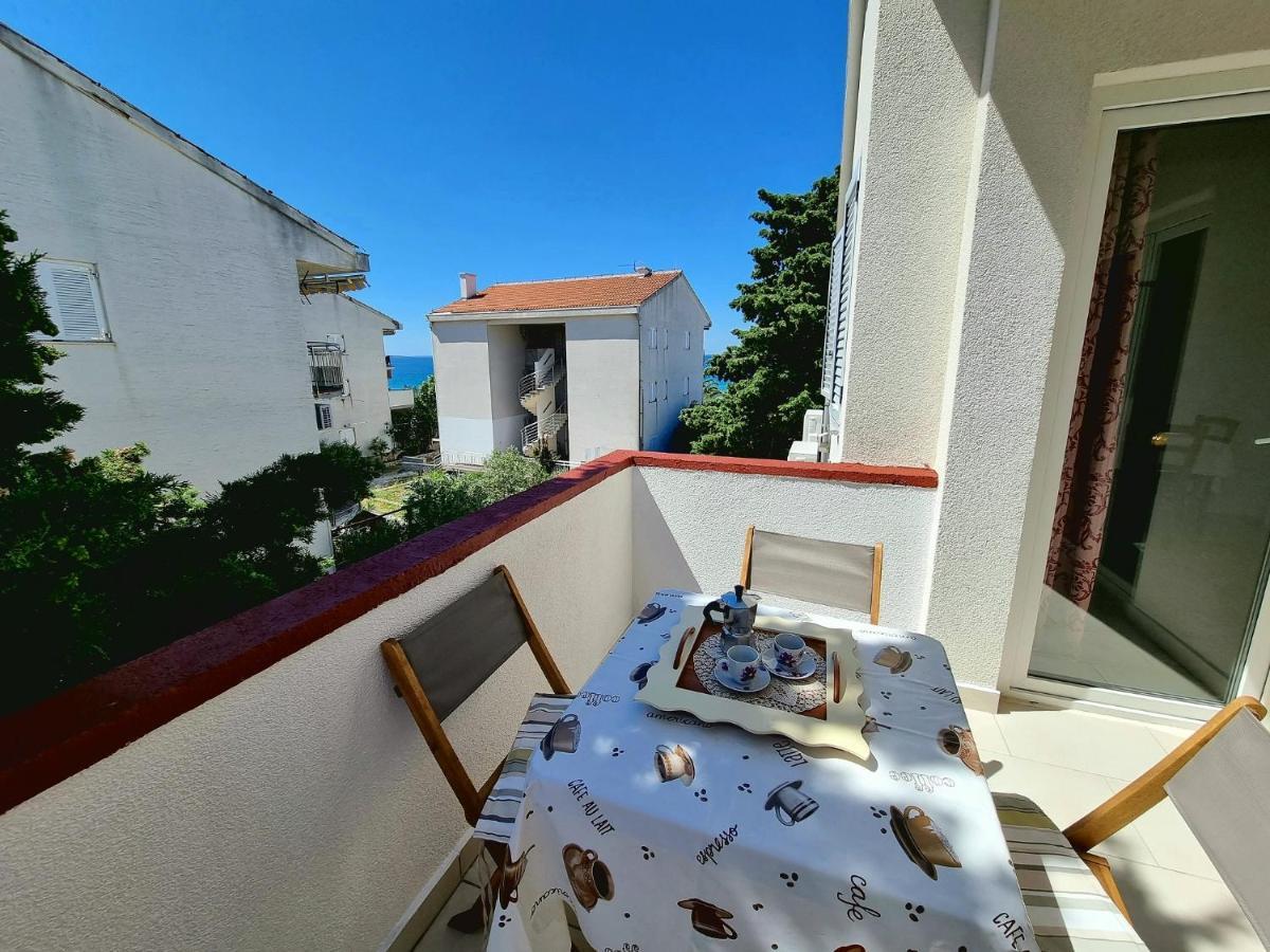 Apartments Ostrea - Mimoza Novalja Bagian luar foto